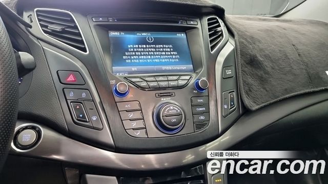Hyundai i40 2013 — photo 14