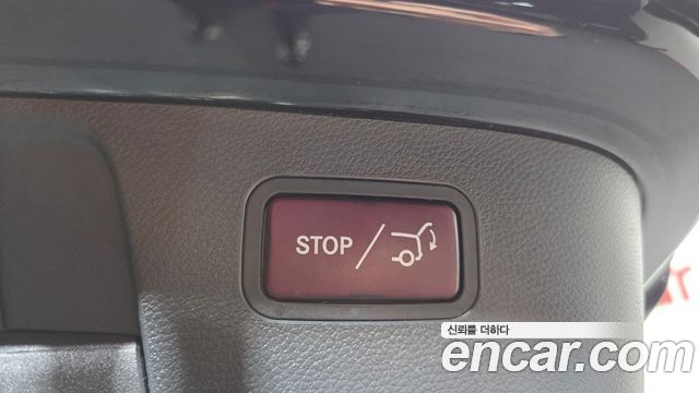 Mercedes-Benz GLA-Class 2018 — photo 20