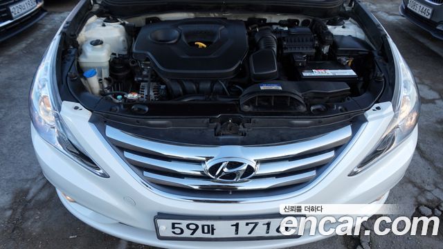 Hyundai Sonata 2013 — photo 20