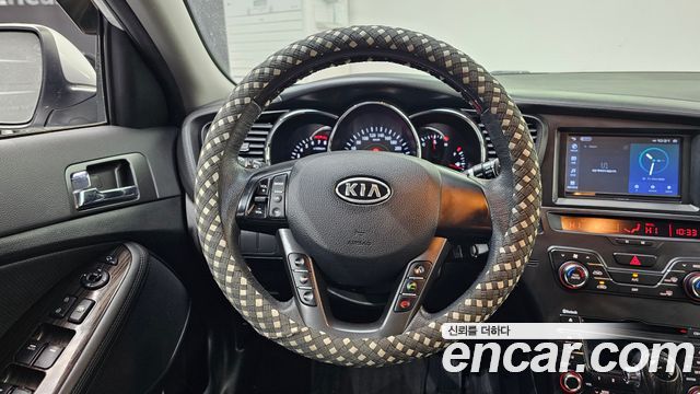 Kia K5 2011 — photo 13