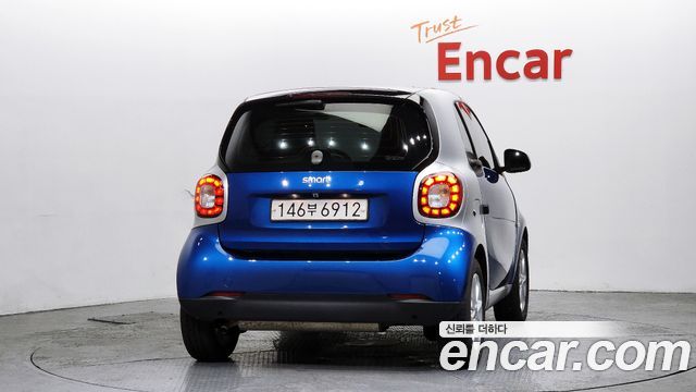 Smart Fortwo 2015 — photo 4