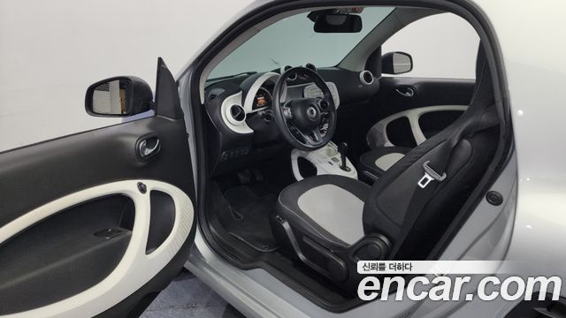 Smart Fortwo 2015 — photo 10