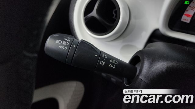 Smart Fortwo 2015 — photo 14