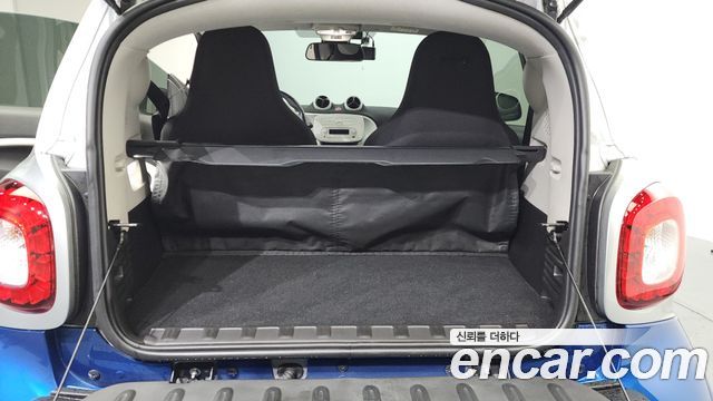 Smart Fortwo 2015 — photo 20