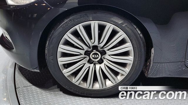 Kia K9 2014 — photo 5