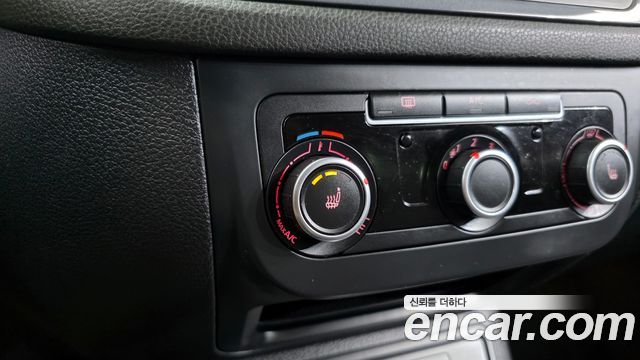 Volkswagen Tiguan 2015 — photo 16