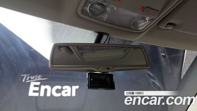 Volkswagen Tiguan 2015 — photo 17