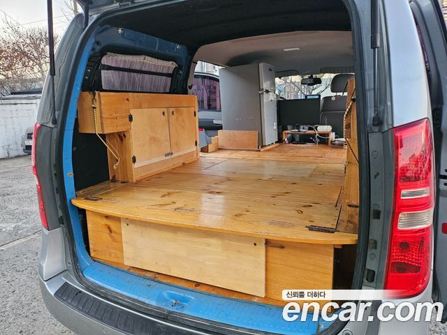 Hyundai Starex 2011 — photo 15