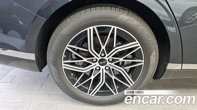 Genesis G90 2023 — photo 5