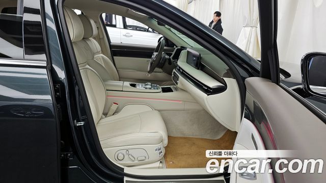Genesis G90 2023 — photo 11
