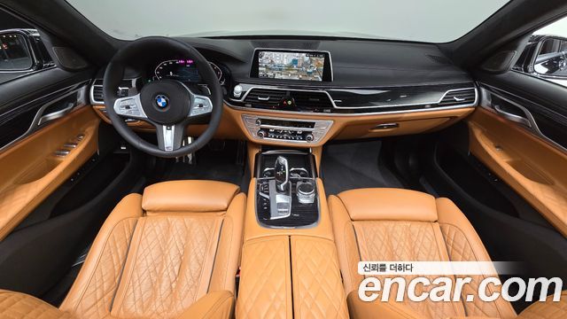 BMW 7-Series 2021 — photo 7