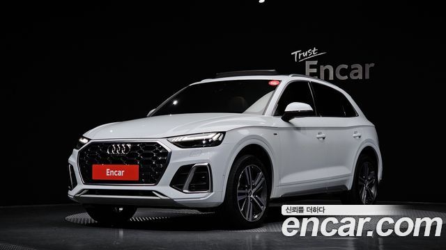 Audi Q5 2021 — photo 1