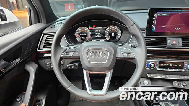 Audi Q5 2021 — photo 13