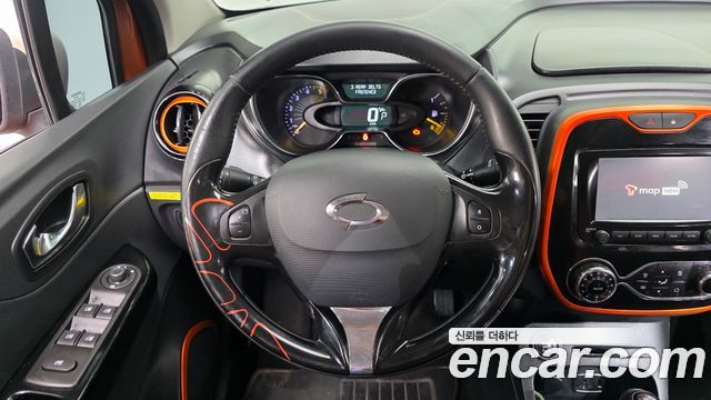 Renault Korea QM3 2015 — photo 14