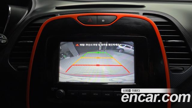 Renault Korea QM3 2015 — photo 17