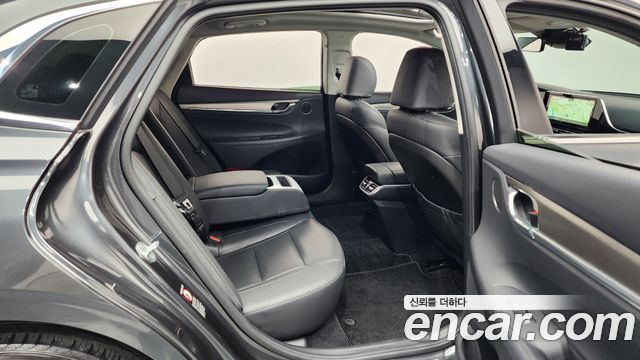 Hyundai Grandeur 2022 — photo 12