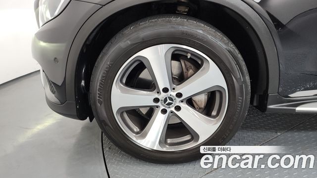 Mercedes-Benz GLC-Class 2019 — photo 5