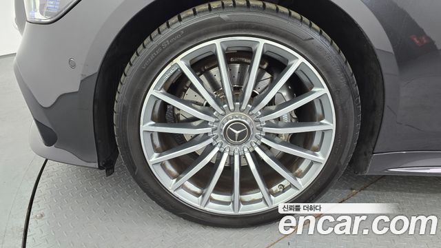 Mercedes-Benz AMG GT 2020 — photo 5