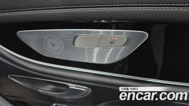 Mercedes-Benz AMG GT 2020 — photo 19