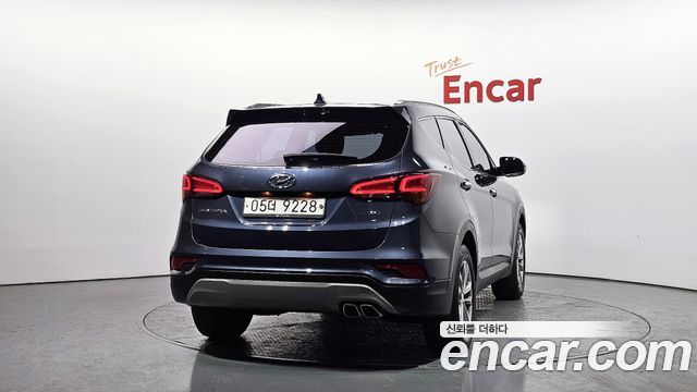 Hyundai Santafe 2018 — photo 4