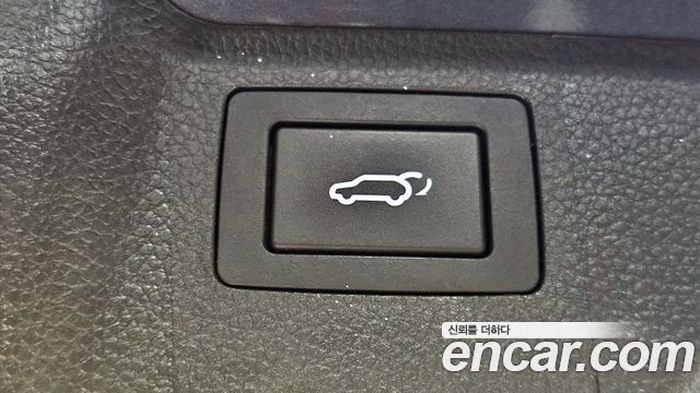 Hyundai Santafe 2018 — photo 20