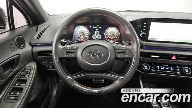 Hyundai Sonata 2022 — photo 12