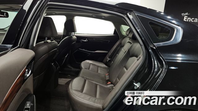 Kia K7 2016 — photo 12