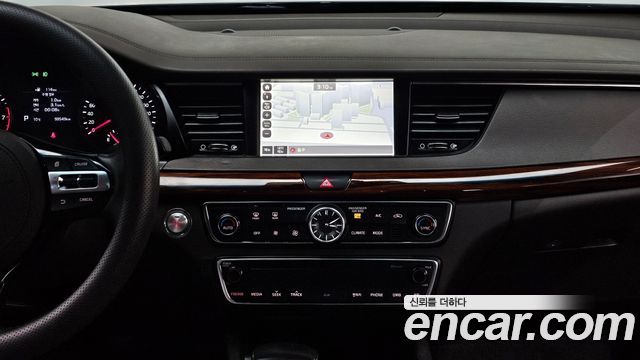 Kia K7 2016 — photo 15