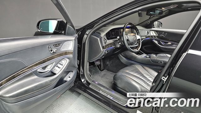 Mercedes-Benz S-Class 2015 — photo 10