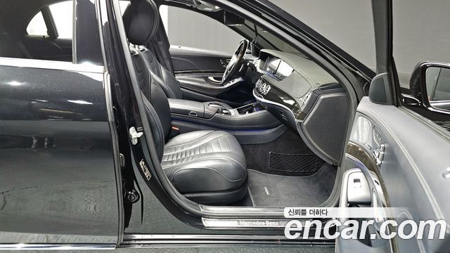 Mercedes-Benz S-Class 2015 — photo 11