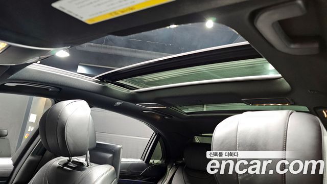 Mercedes-Benz S-Class 2015 — photo 18