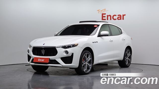Maserati Levante 2020 — photo 1