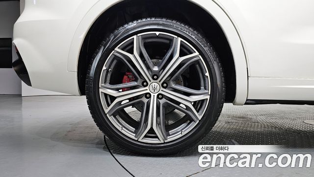 Maserati Levante 2020 — photo 5