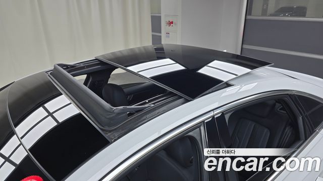 Audi A6 2022 — photo 19