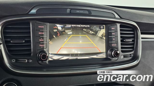 Kia Sorento 2018 — photo 17