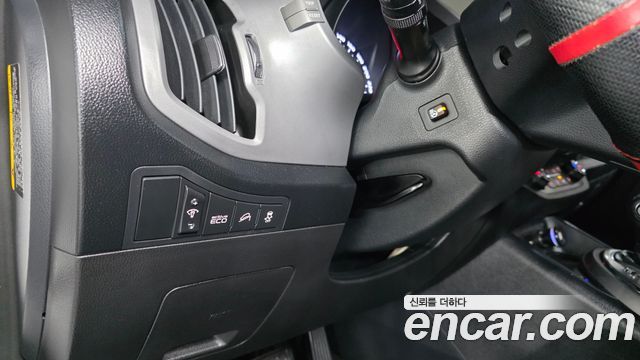 Kia Sportage 2016 — photo 13