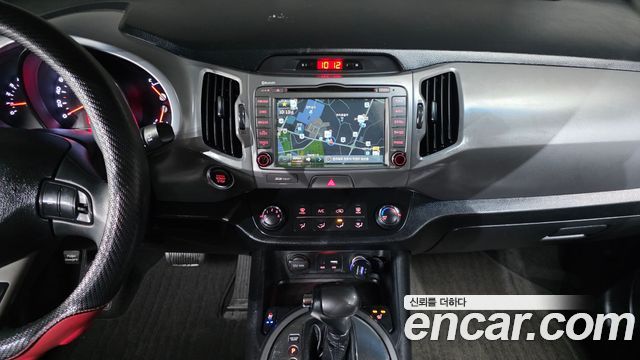 Kia Sportage 2016 — photo 15