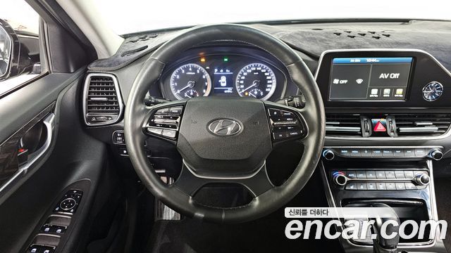 Hyundai Grandeur 2019 — photo 13