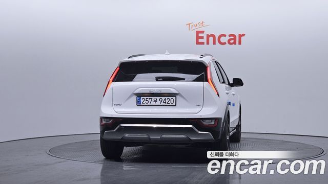 Kia Niro 2024 — photo 4