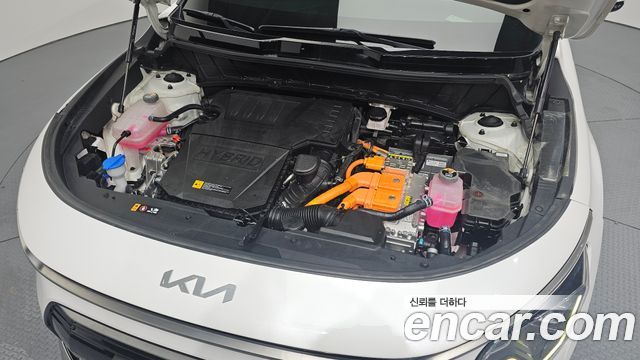 Kia Niro 2024 — photo 6