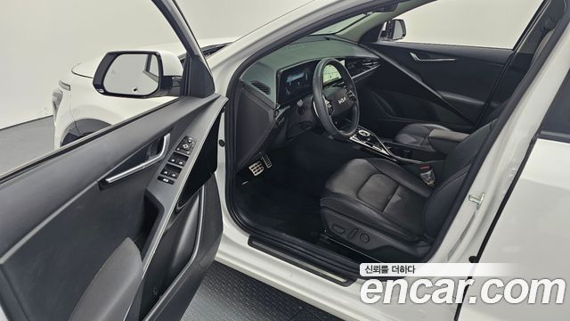 Kia Niro 2024 — photo 10