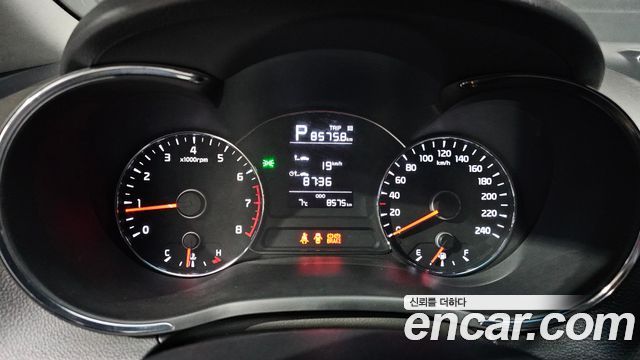 Kia K3 2018 — photo 8