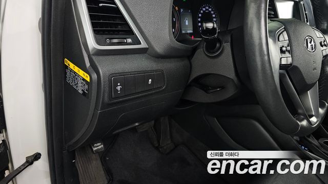 Hyundai Tucson 2017 — photo 16