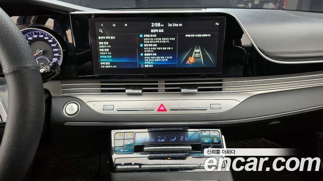 Hyundai Grandeur 2022 — photo 17
