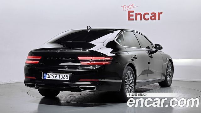 Genesis G80 2022 — photo 2