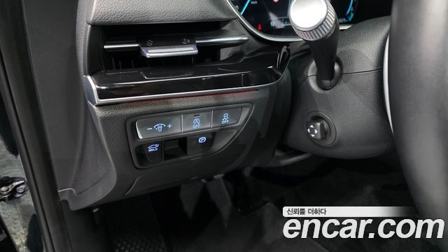 Genesis G80 2022 — photo 17