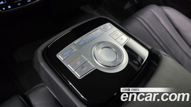 Genesis G80 2022 — photo 18