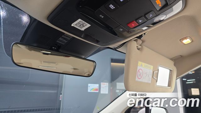 Kia Canival 2023 — photo 18