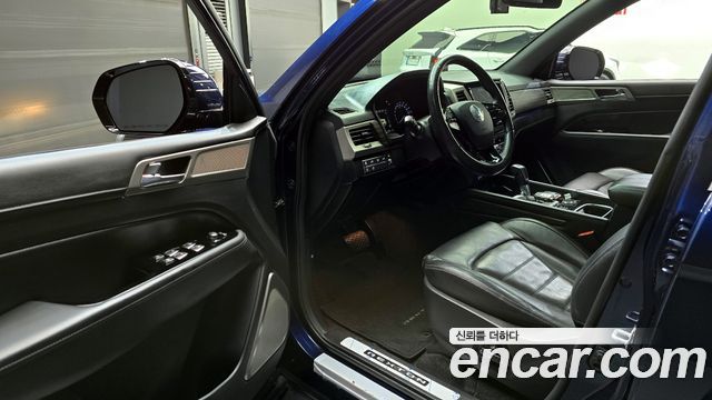 KG Mobility Rexton 2018 — photo 10