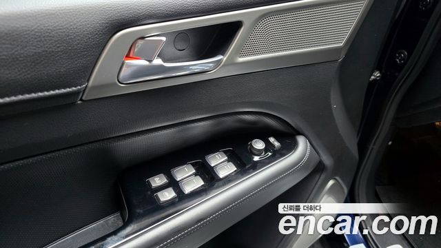 KG Mobility Rexton 2018 — photo 14